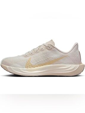 Nike Pegasus Plus Unisex Running Shoes Cream Women 10.5/ Men 9.
